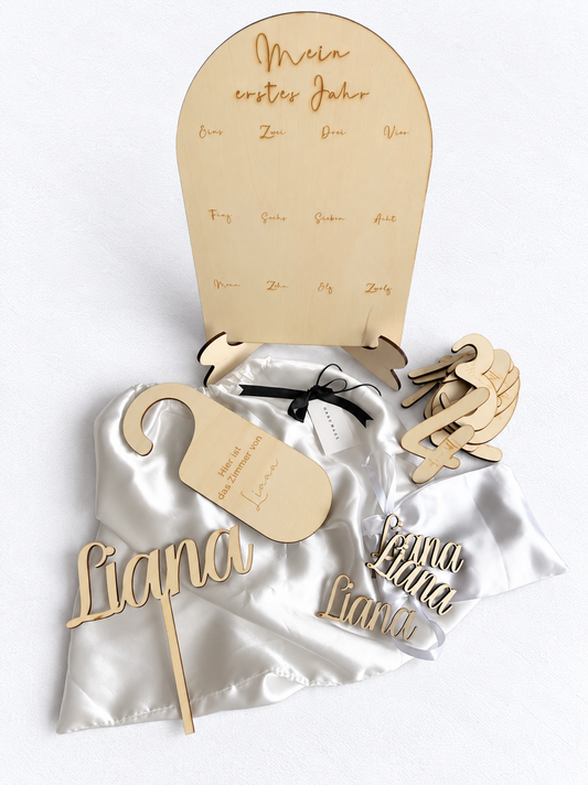 Personalisiertes Baby Geschenkset Blume, Bär oder Zahl
